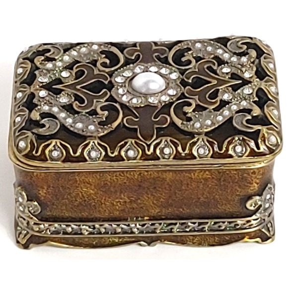 Heirloom Brass Box Enamel Embellished Treasure Trinket Lid Faux Pearl Rhinestone - Picture 1 of 9